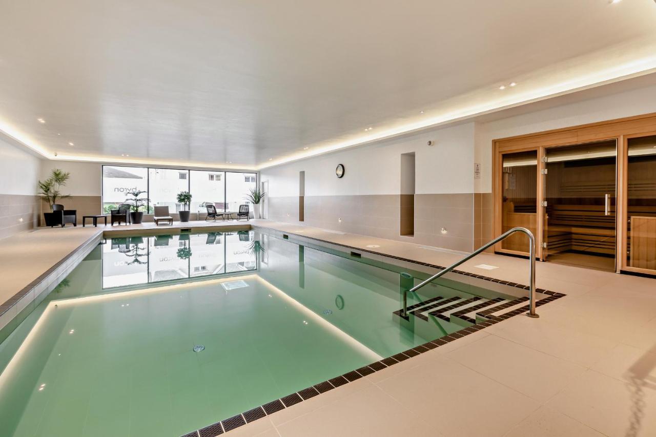 5 Middlecombe - Luxury Apartment At Byron Woolacombe, Only 4 Minute Walk To Woolacombe Beach! Extérieur photo
